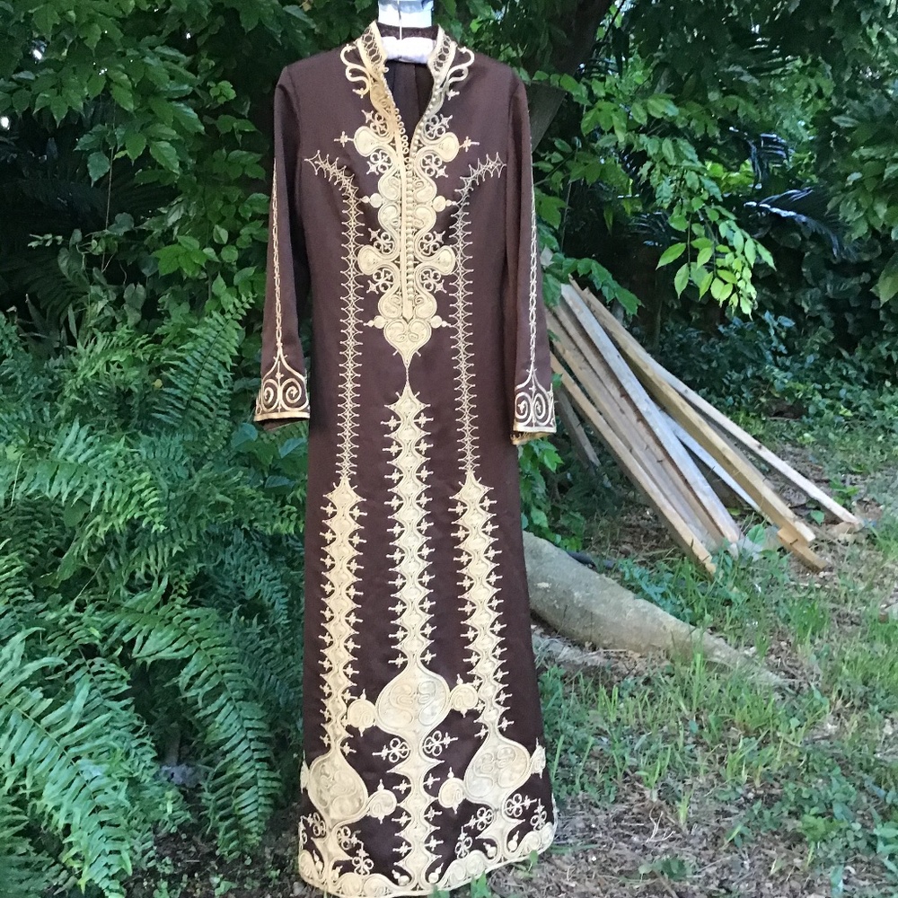Tunic dress with embroidery maxi
